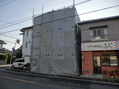 解体現場で|共栄建設株式会社